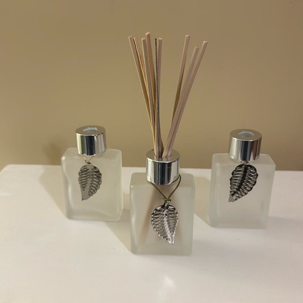🏺Set of 3 Bud Vases, Apothecary Jars, Decorative Glass Bottles